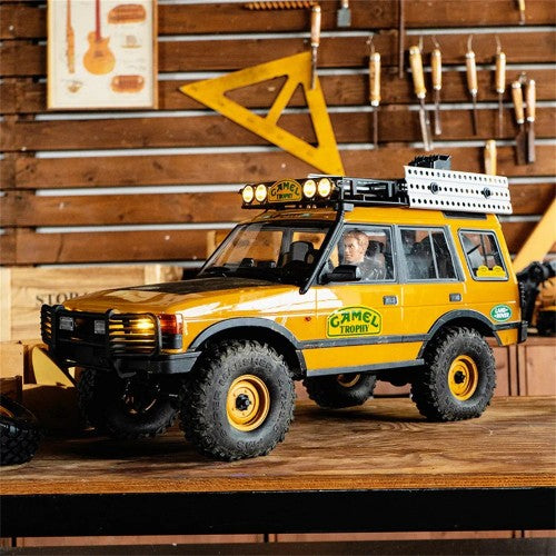 1:10 Land Rover Range Rover RS Yellow